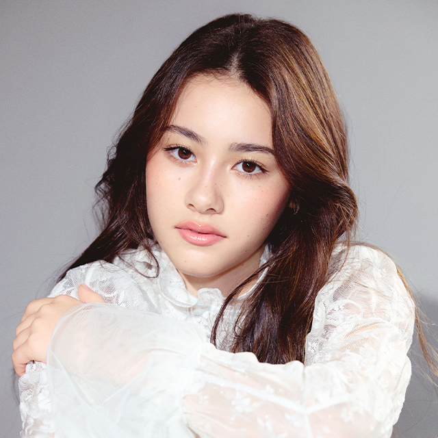 藤井夏恋】12/22(火)発売「Hotel Wedding WEST」8号の表紙に登場