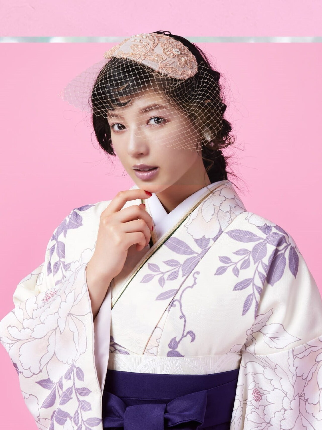 石井杏奈】京都きもの友禅「新作袴・二尺袖コレクション」に登場